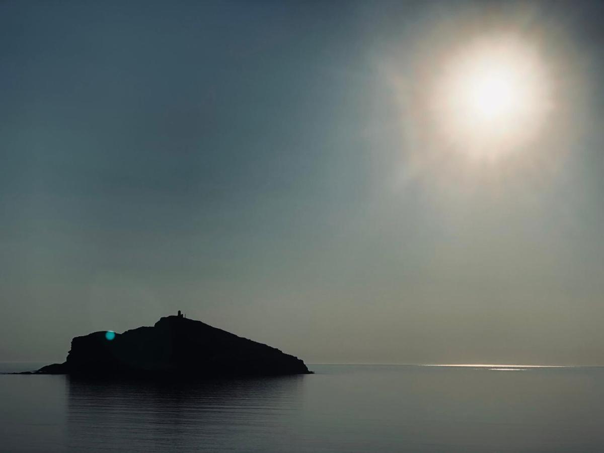 شقة Planitis Lighthouse View Pánormos المظهر الخارجي الصورة